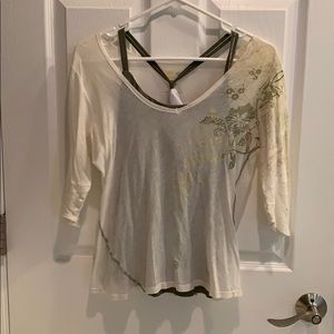 Mountain Hardwear shirt